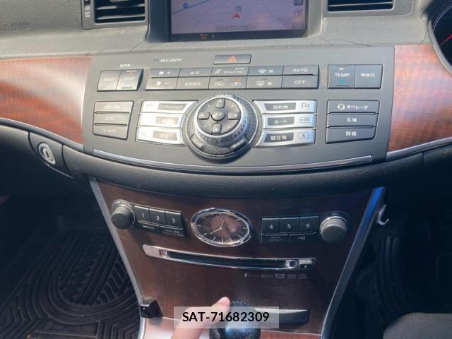 Nissan FUGA 2008-06 8742380-19
