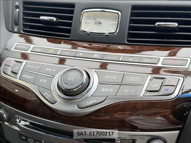 Nissan FUGA 2012-05 8780403-12