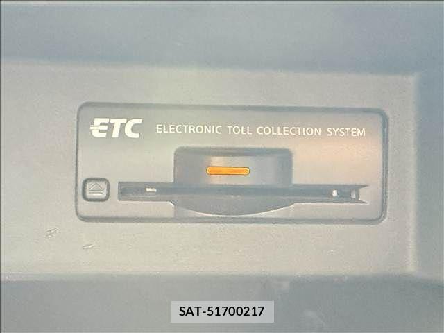 Nissan FUGA 2012-05 8780403-13