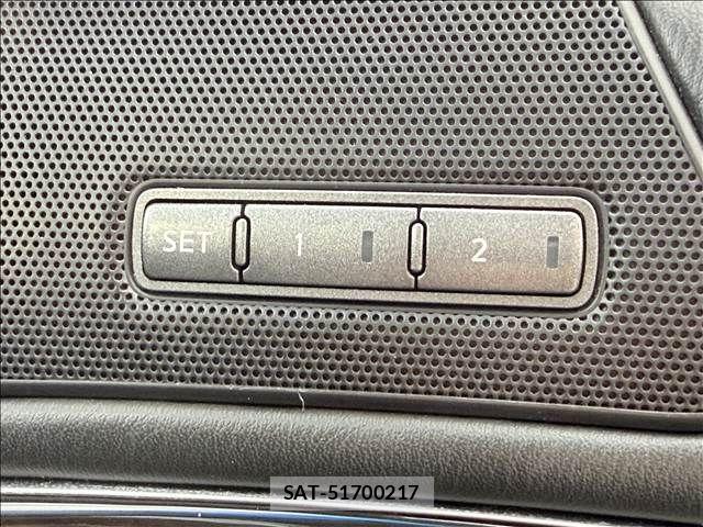 Nissan FUGA 2012-05 8780403-15
