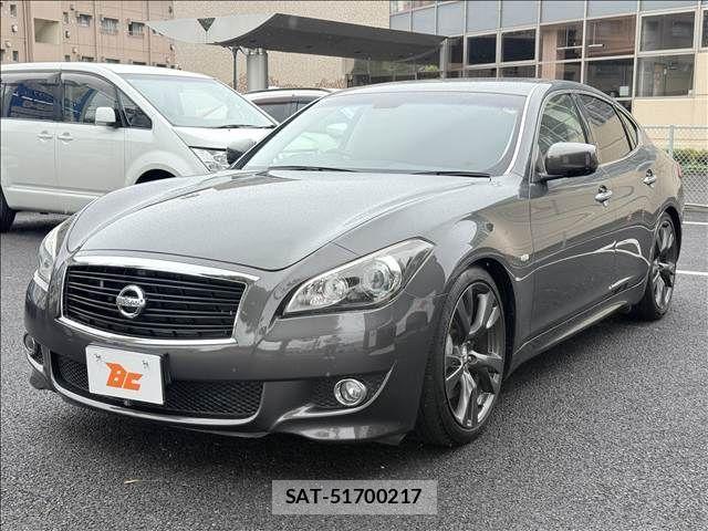 Nissan FUGA 2012-05 8780403-21