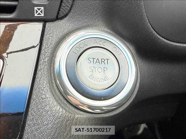 Nissan FUGA 2012-05 8780403-3