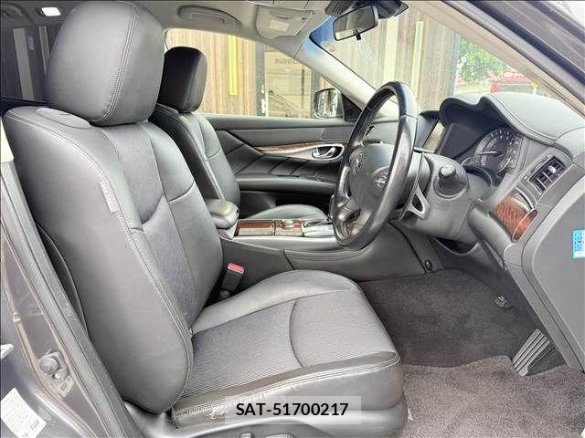 Nissan FUGA 2012-05 8780403-8