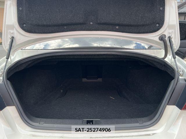 Nissan FUGA 2016-01 8829208-16