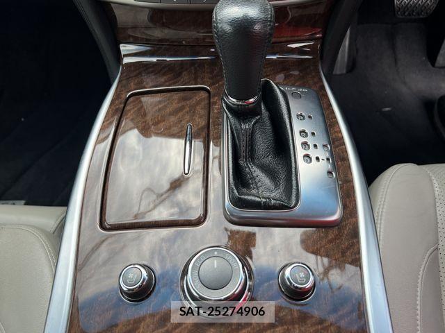 Nissan FUGA 2016-01 8829208-18