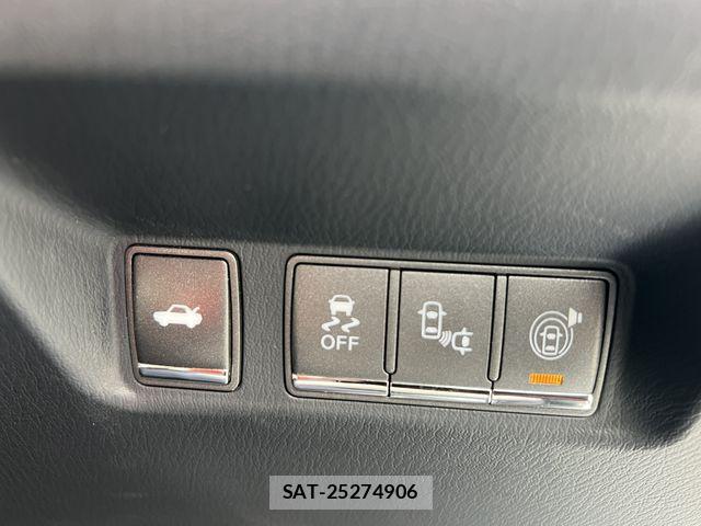 Nissan FUGA 2016-01 8829208-22