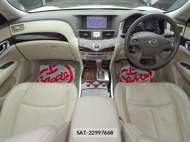 Nissan FUGA 2012-03 8829209-1