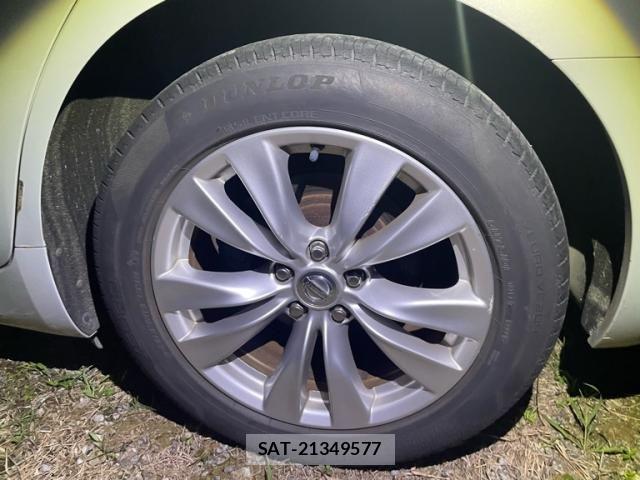 Nissan FUGA 2012-03 8849155-10