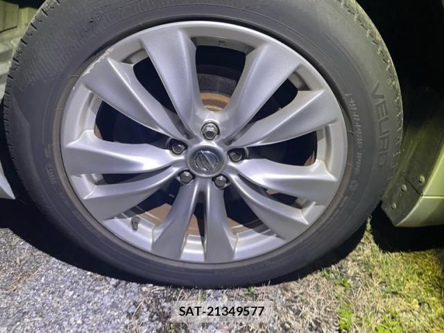 Nissan FUGA 2012-03 8849155-11