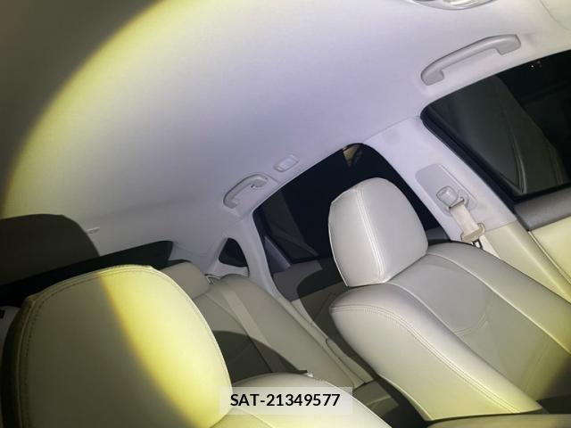 Nissan FUGA 2012-03 8849155-14