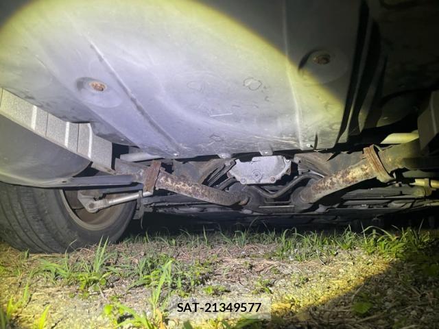 Nissan FUGA 2012-03 8849155-6