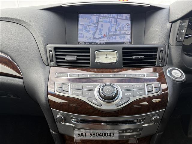 Nissan FUGA 2017-01 3374102-16