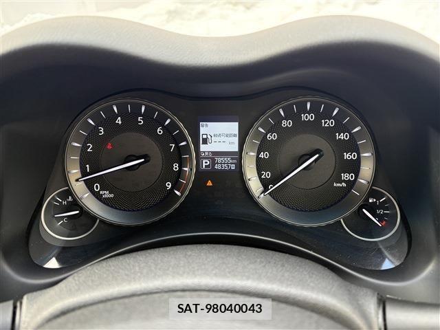Nissan FUGA 2017-01 3374102-20