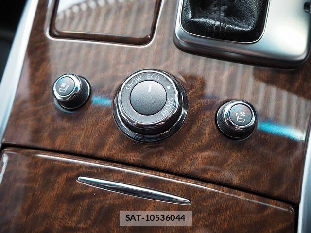 Nissan FUGA 2017-12 5868310-14