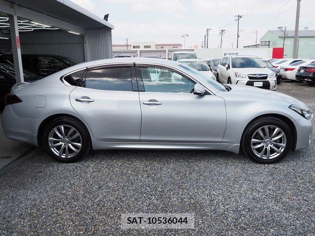 Nissan FUGA 2017-12 5868310-6