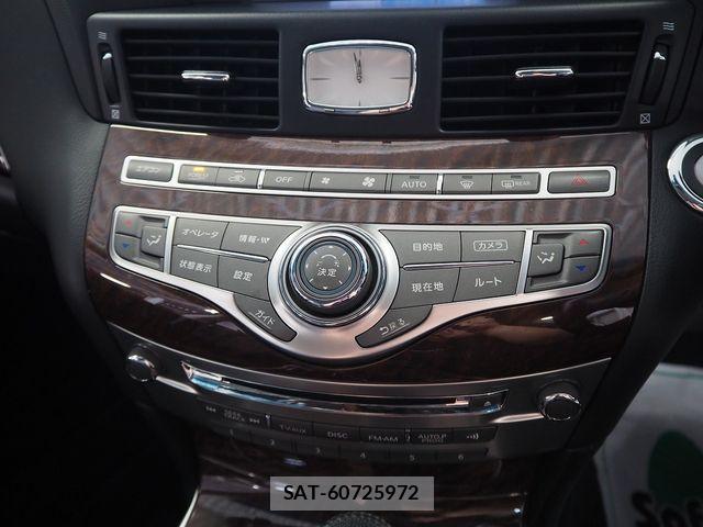 Nissan FUGA 2015-03 6815050-11