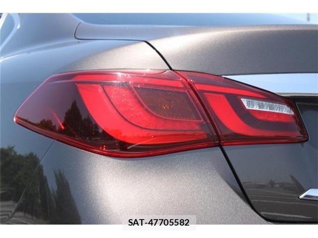 Nissan FUGA 2018-02 6993835-11