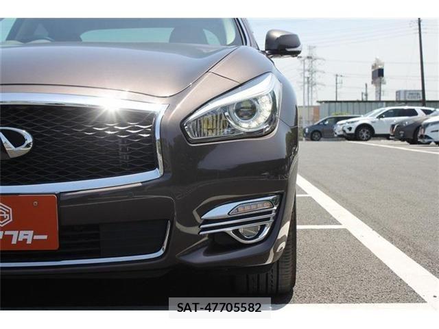 Nissan FUGA 2018-02 6993835-21