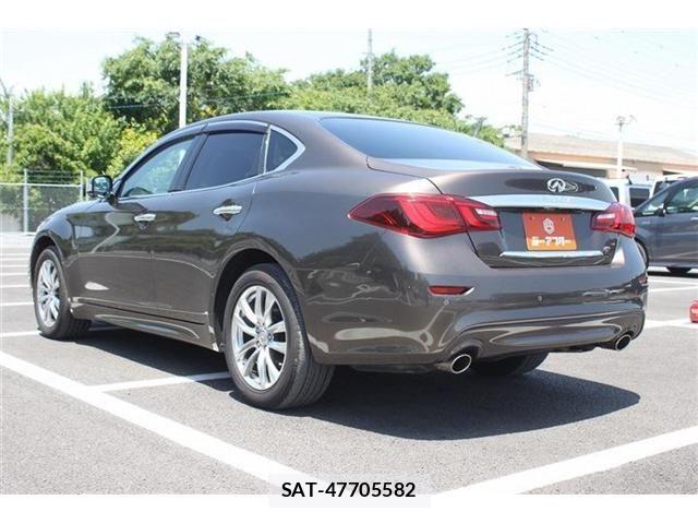 Nissan FUGA 2018-02 6993835-24