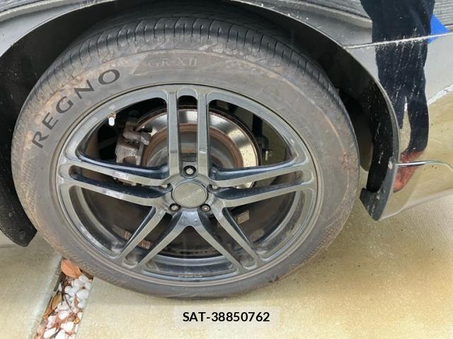 Nissan FUGA 2017-07 7357892-10