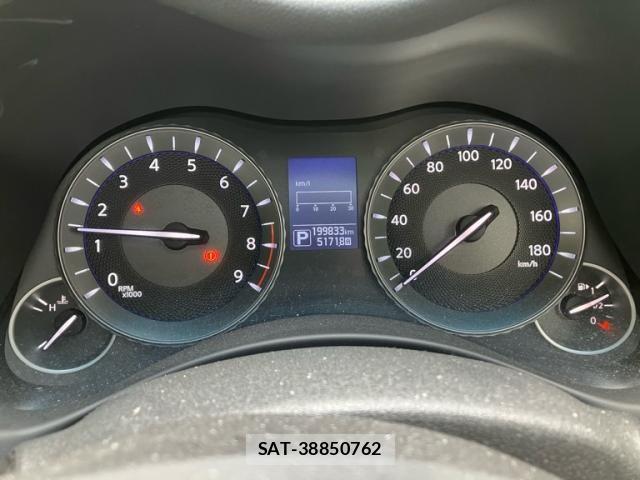 Nissan FUGA 2017-07 7357892-20