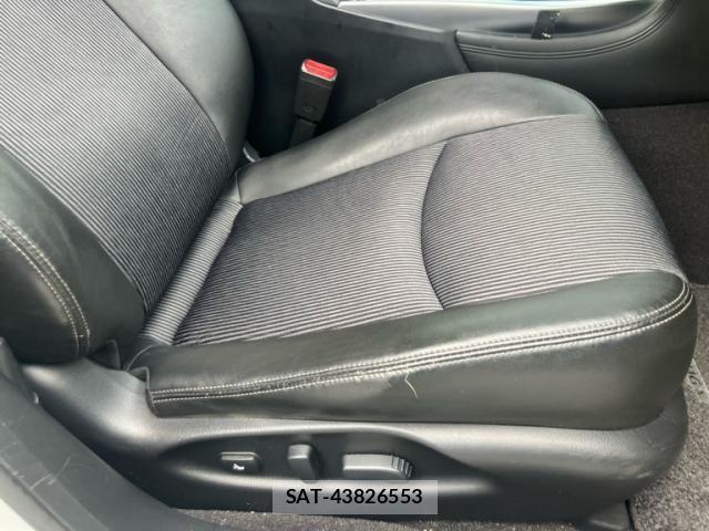 Nissan FUGA 2013-07 7454536-14