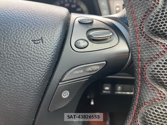 Nissan FUGA 2013-07 7454536-26