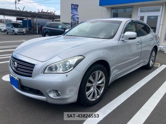 Nissan FUGA 2013-07 7454536-1