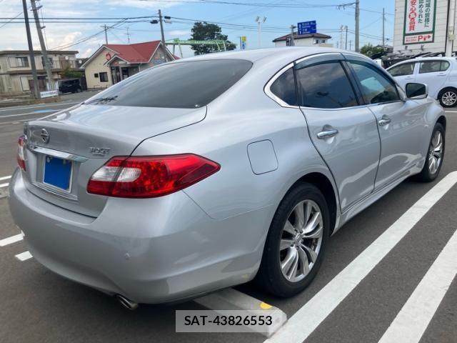 Nissan FUGA 2013-07 7454536-3