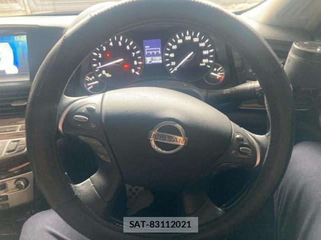 Nissan FUGA 2009-11 7723645-10