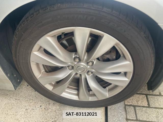 Nissan FUGA 2009-11 7723645-3