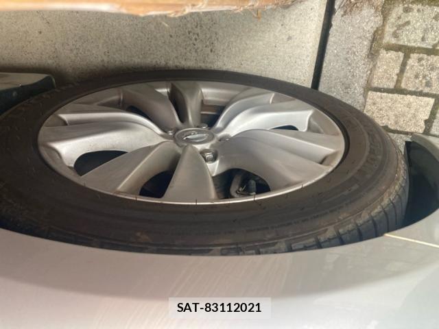 Nissan FUGA 2009-11 7723645-4