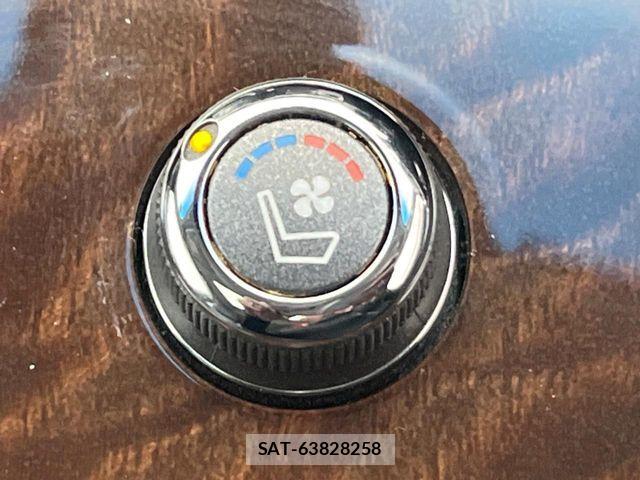 Nissan FUGA 2012-07 8035727-9