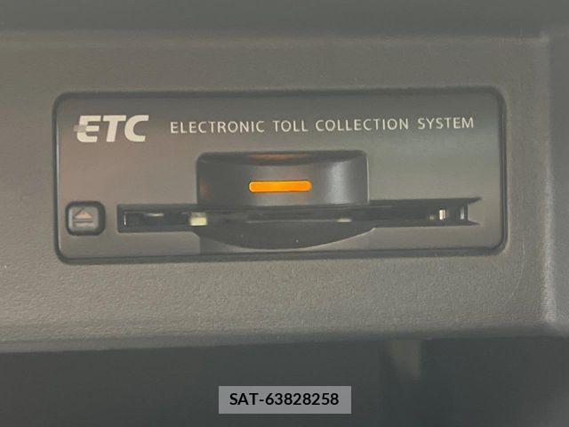 Nissan FUGA 2012-07 8035727-11