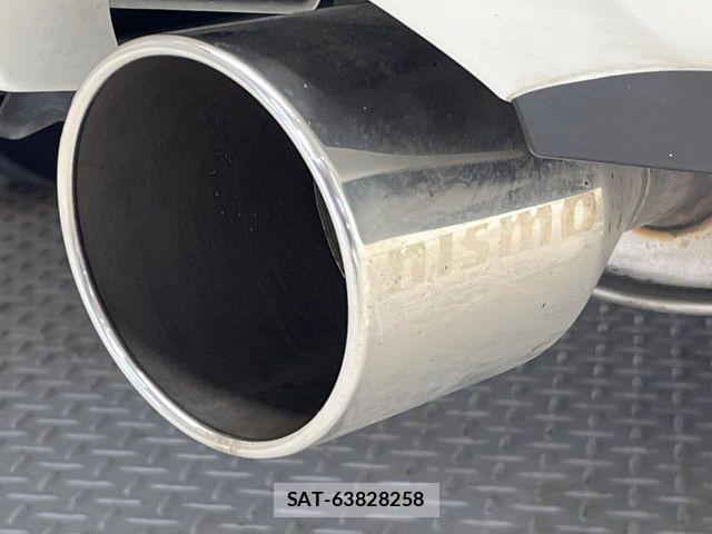 Nissan FUGA 2012-07 8035727-5