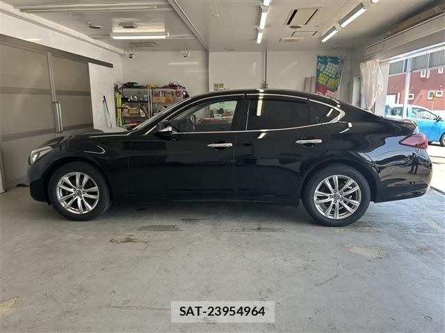 Nissan FUGA 2020-03 8073854-7