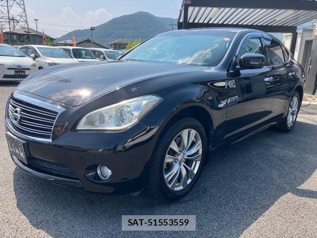 Nissan FUGA 2013-03 8207660-9