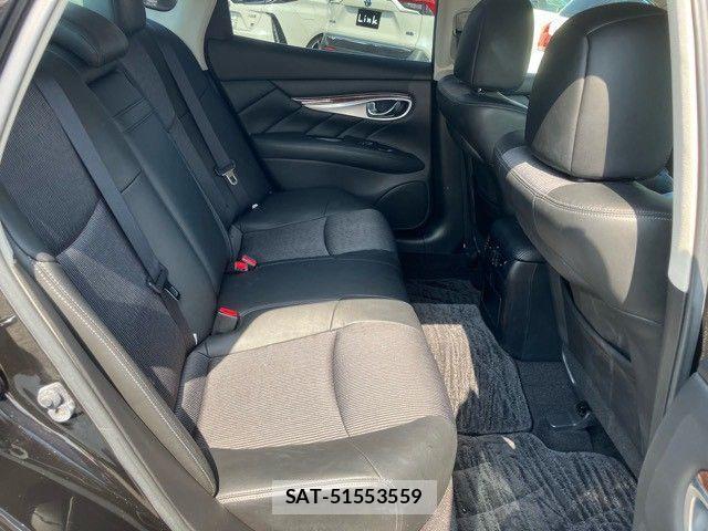Nissan FUGA 2013-03 8207660-13