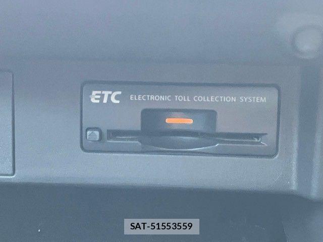 Nissan FUGA 2013-03 8207660-25