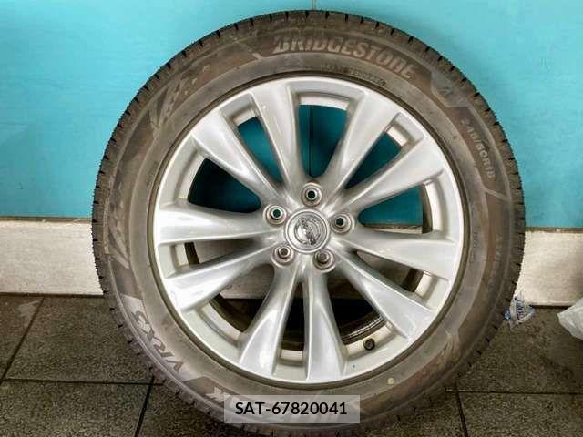 Nissan FUGA 2012-02 8245270-4