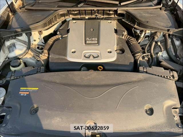 Nissan FUGA 2010-03 8562026-12