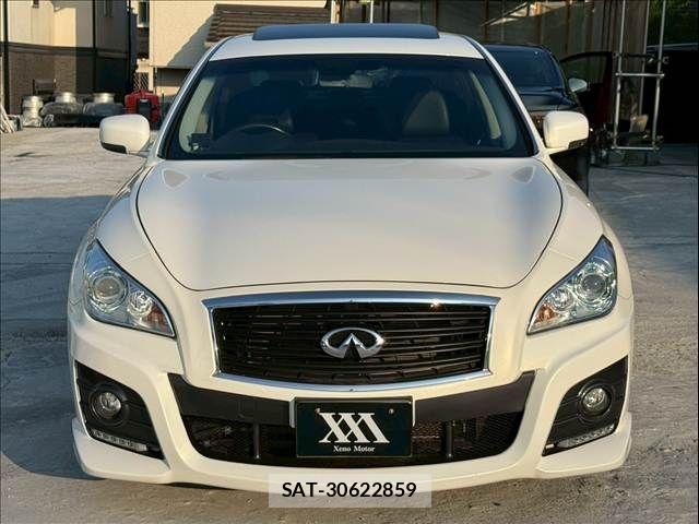 Nissan FUGA 2010-03 8562026-1