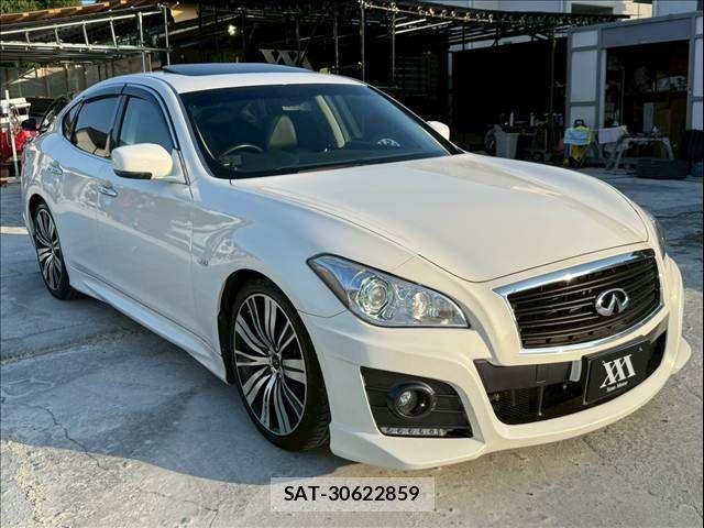 Nissan FUGA 2010-03 8562026-3