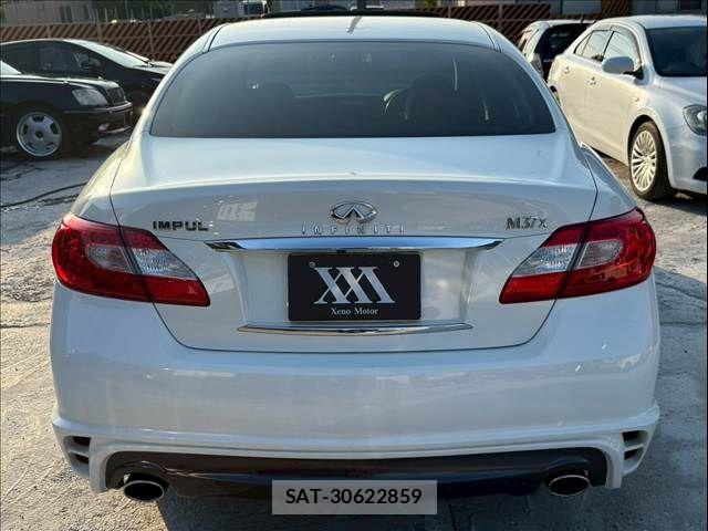 Nissan FUGA 2010-03 8562026-6