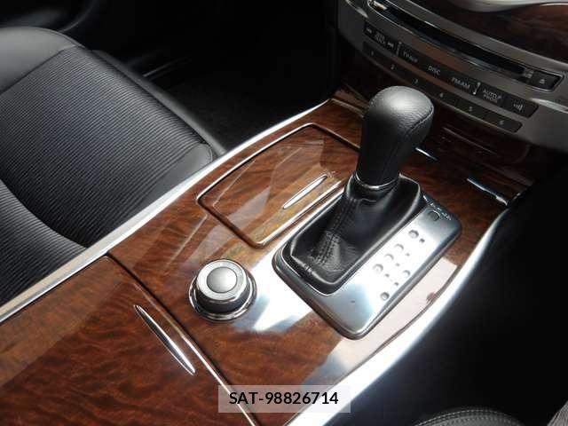 Nissan FUGA 2019-09 8829211-13