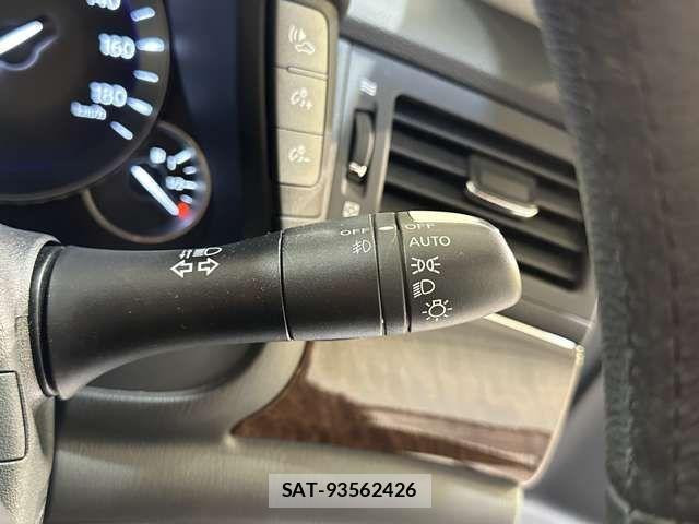 Nissan FUGA HYBRID 2013-05 662251-11