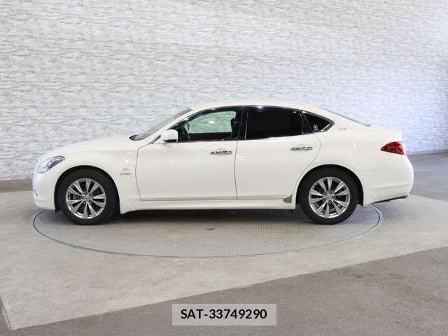 Nissan FUGA HYBRID 2011-08 861736-11