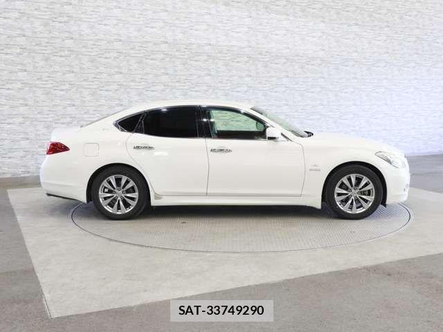 Nissan FUGA HYBRID 2011-08 861736-12