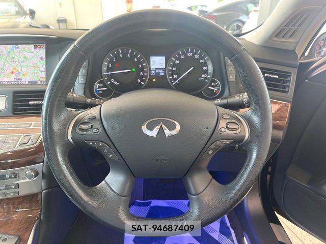 Nissan FUGA HYBRID 2018-04 1257002-10