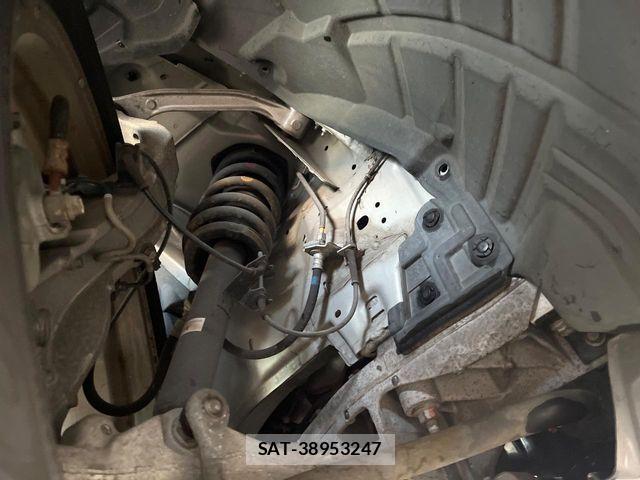 Nissan FUGA HYBRID 2011-11 3374108-19